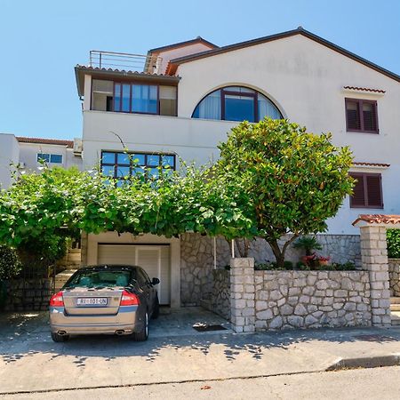 Apartman Mirjana 1 말리로시니 외부 사진